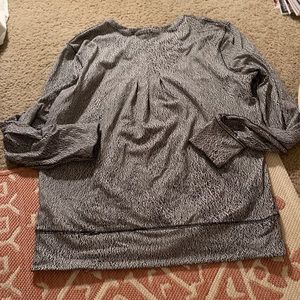 Lululemon Pullover top size 10